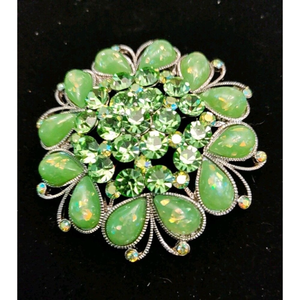 Vintage Green Round Crystal & Opalescent Teardrop Brooch 2.25" Diameter